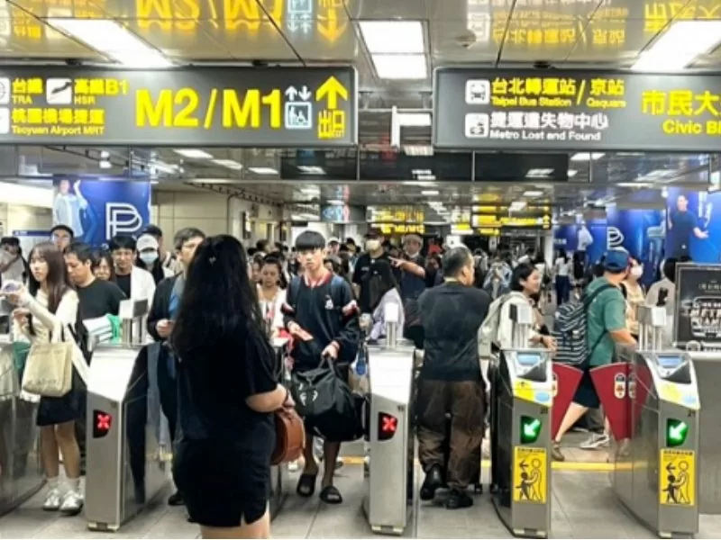 取得『台北車站淡水信義線B3、B4』廣告獨家代理。