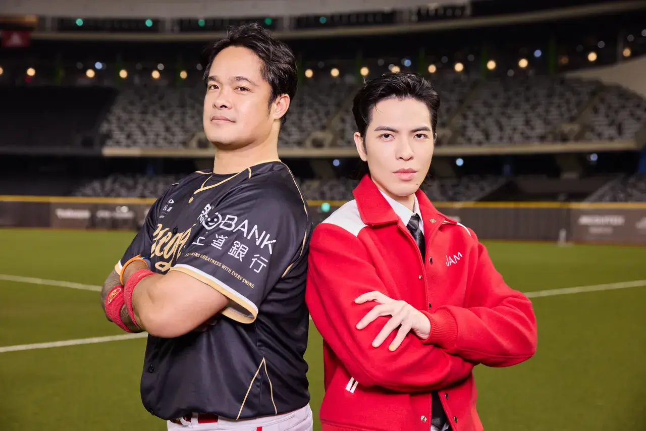 蕭敬騰致敬林智勝直擊人心！⚾️老蕭成為首位在全台戶外電視牆進行 LIVE 直播的歌手