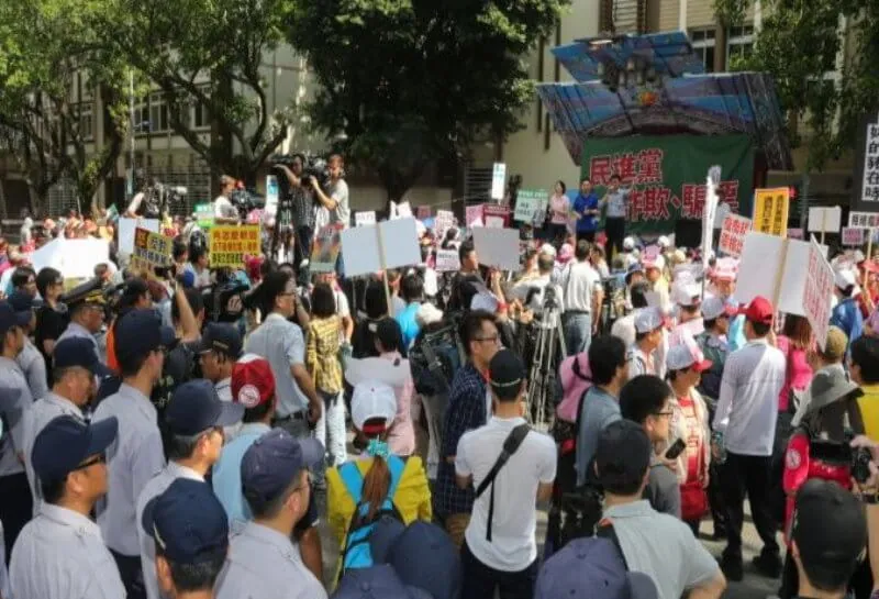 500豬農抗議美豬政策