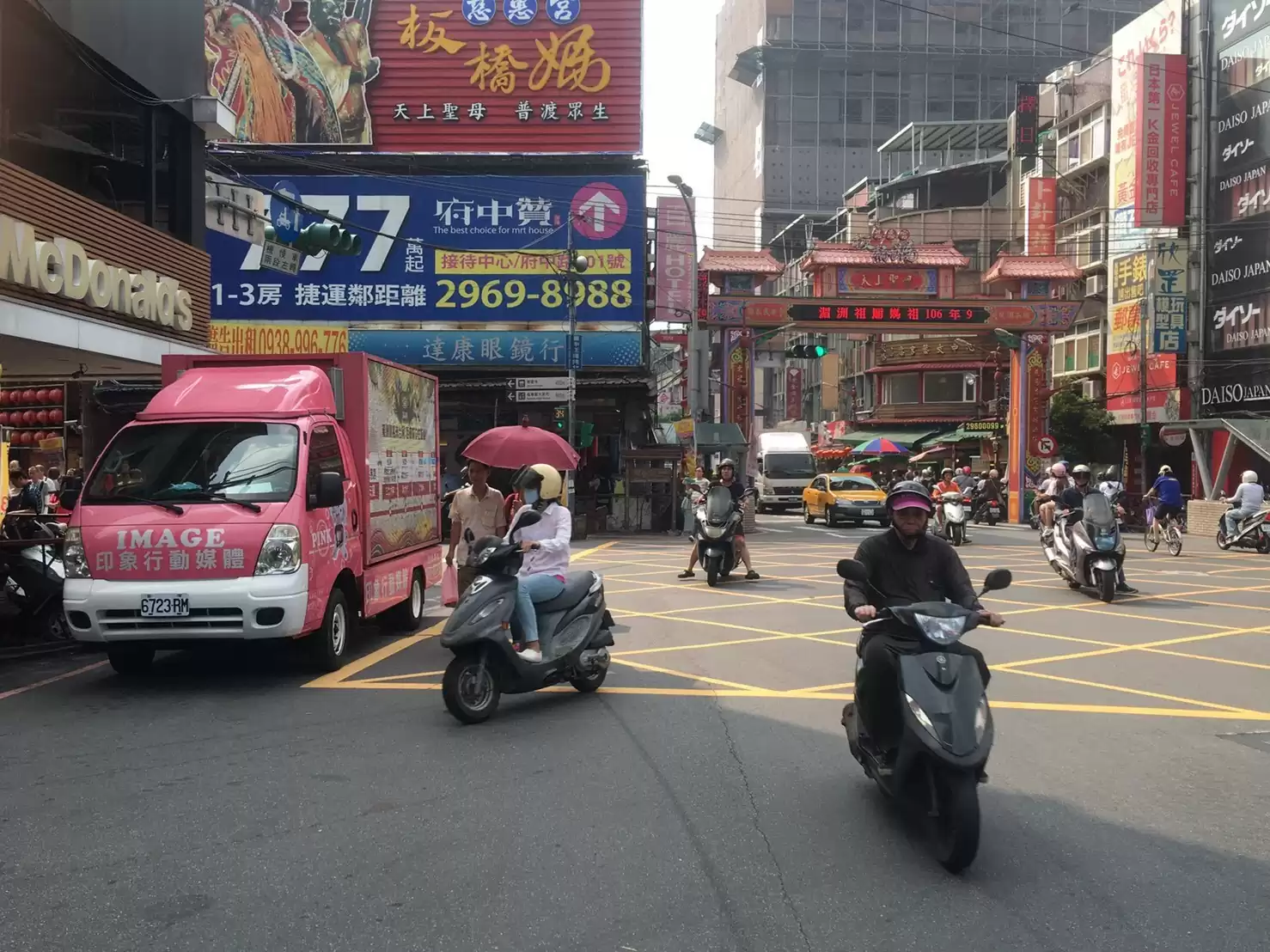 湄洲媽祖來台灣 百廟祈安在板橋